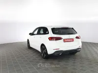 Begagnad Mercedes B200 150 HK (110 kW) 2020 Vit Minibuss