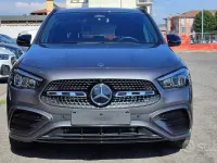 Usata Mercedes GLA200 AMG line 150 CV (110 kW) 2025 Grigio SUV