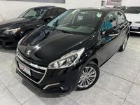Usata Peugeot 208 Allure 75 CV (55 kW) 2017 Nero Utilitaria