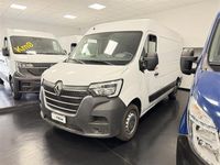 Usata Renault Master 135 CV (99 kW) 2021 Grigio chiaro Berlina