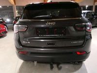 Usata Jeep Compass Limited 170 CV (125 kW) 2017 Grigio SUV