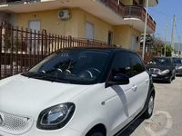 Usata Smart ForFour 71 CV (52 kW) 2016 Bianco Utilitaria