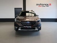usata Subaru Outback 2.5i Lineartronic Premium nuova a Olgiate Olona