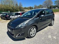 Usata Peugeot 5008 Business-Line 120 CV (88 kW) 2016 Grigio Monovolume