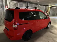 Usata Ford Tourneo Courier 101 CV (74 kW) 2018 Rosso Monovolume