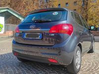 Usata Kia Venga 90 CV (66 kW) 2016 Grigio Utilitaria
