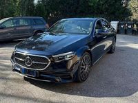 Usata Mercedes E220 AMG Line Premium Plus 197 CV (144 kW) 2023 Blu Berlina