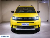 Nuova Fiat Grande Panda La Prima 101 CV (74 kW) 2025 Giallo Utilitaria