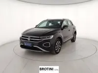 Usata VW T-Roc Style 150 CV (110 kW) 2023 Nero metallizzato SUV