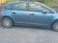 Begagnad Citroën C4 88 HK (64 kW) 2005 Grå Sedan