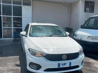 Usata Fiat Tipo Lounge 120 CV (88 kW) 2015 Bianco Berlina
