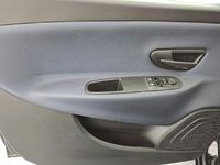 Usata Lancia Ypsilon 70 CV (51 kW) 2024 Nero Utilitaria