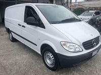Usata Mercedes Vito 109 CV (80 kW) 2005 Bianco Furgone