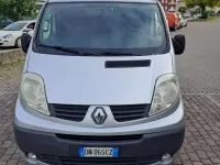 Usata Renault Trafic 114 CV (83 kW) 2008 Argento Monovolume