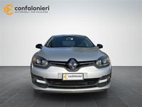 Usata Renault Mégane III LIMITED 110 CV (80 kW) 2015 Grigio chiaro