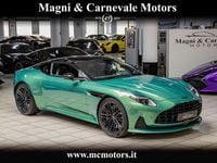 Usata Aston Martin DB12 680 CV (500 kW) 2024 Iridescent emerald green Coupé