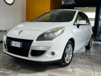 Usata Renault Scenic E-Tech Dynamique 110 CV (80 kW) 2011 Bianco Monovolume