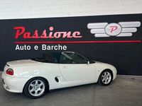 Usata MG F 120 CV (88 kW) 1999 Bianco Cabrio