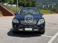 Usata Mercedes ML500 Chrome 306 CV (225 kW) 2006 Nero SUV