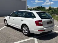 Usata Skoda Octavia Elegance 105 CV (77 kW) 2014 Bianco Station wagon