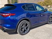 Usata Alfa Romeo Stelvio Sprint 190 CV (139 kW) 2020 Blu SUV