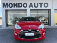 Usata Citroën DS3 Chic 68 CV (50 kW) 2011 Rosso Utilitaria