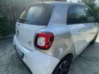 Usata Smart ForFour Passion 71 CV (52 kW) 2017 Bianco Utilitaria