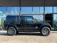 Usata Jeep Wrangler Sahara 200 CV (147 kW) 2011 Nero SUV