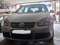 Usata VW Golf IV R 250 CV (183 kW) 2006 Argento Berlina