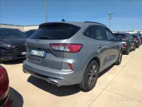 Usata Ford Kuga ST-Line 120 CV (88 kW) 2022 Grigio SUV
