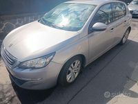 Usata Peugeot 308 115 CV (84 kW) 2014 Grigio Berlina