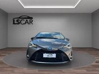 Usata Toyota Yaris Hybrid Lounge 73 CV (53 kW) 2018 Grigio Berlina