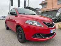 Usata Lancia Ypsilon Gold 69 CV (50 kW) 2021 Rosso Utilitaria