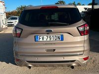 Usata Ford Kuga Vignale 150 CV (110 kW) 2019 Marrone SUV
