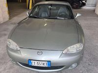 Usata Mazda MX5 110 CV (80 kW) 2003 Argento Cabrio