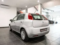 Usata Fiat Grande Punto Dynamic 65 CV (47 kW) 2007 Argento Utilitaria
