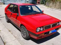 Usata Lancia Delta 196 CV (144 kW) 1989 Rosso Utilitaria