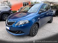 Usata Lancia Ypsilon Gold 70 CV (51 kW) 2022 Blu Utilitaria