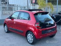 Usata Renault Twingo SE 70 CV (51 kW) 2015 Rosso Utilitaria