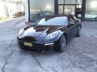 Usata Porsche Panamera 250 CV (183 kW) 2013 Nero pastello Utilitaria