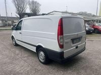 Usata Mercedes Vito 109 CV (80 kW) 2005 Bianco Furgone