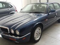 Usata Jaguar XJ 1995 Blu Berlina