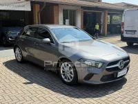 Usata Mercedes A180 116 CV (85 kW) 2019 Grigio Utilitaria