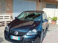 Usata VW Golf V 105 CV (77 kW) 2008 Verde Berlina