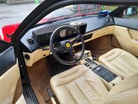 Usata Ferrari Mondial 240 CV (176 kW) 1983 Rosso Coupé