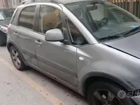 Usata Suzuki SX4 54 CV (39 kW) 2012 Grigio Berlina