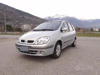 Usata Renault Scénic 107 CV (78 kW) 2002 Grigio Monovolume