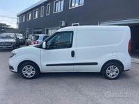 Usata Fiat Doblò 105 CV (77 kW) 2017 Bianco Monovolume