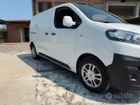 Usata Citroën Jumpy 122 CV (89 kW) 2016 Bianco Monovolume