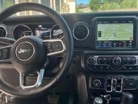 Usata Jeep Gladiator Overland 264 CV (194 kW) 2022 Verde Pick-up